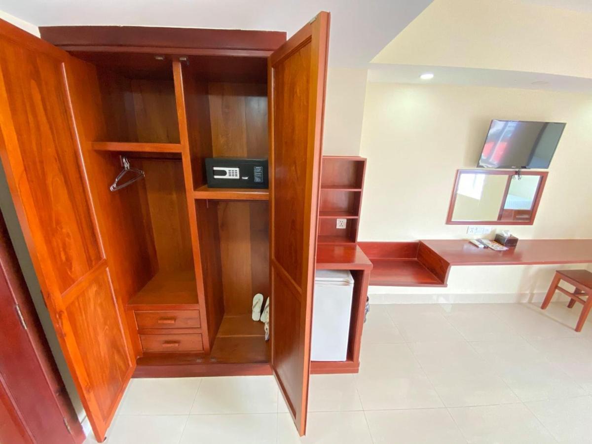 Centrana Hotel Phnom Penh Eksteriør billede